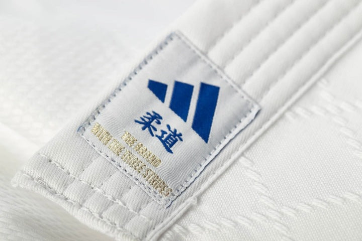 Adidas JU κιμονό με μπλε ρίγες Club 350 g, λευκό